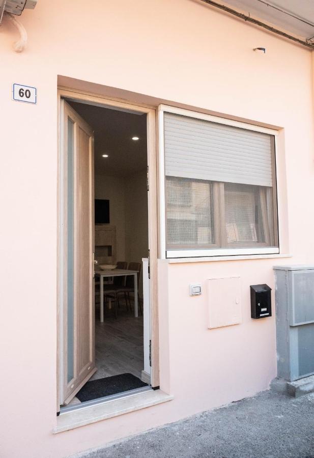 Caus Relax Apartment Oristano Luaran gambar